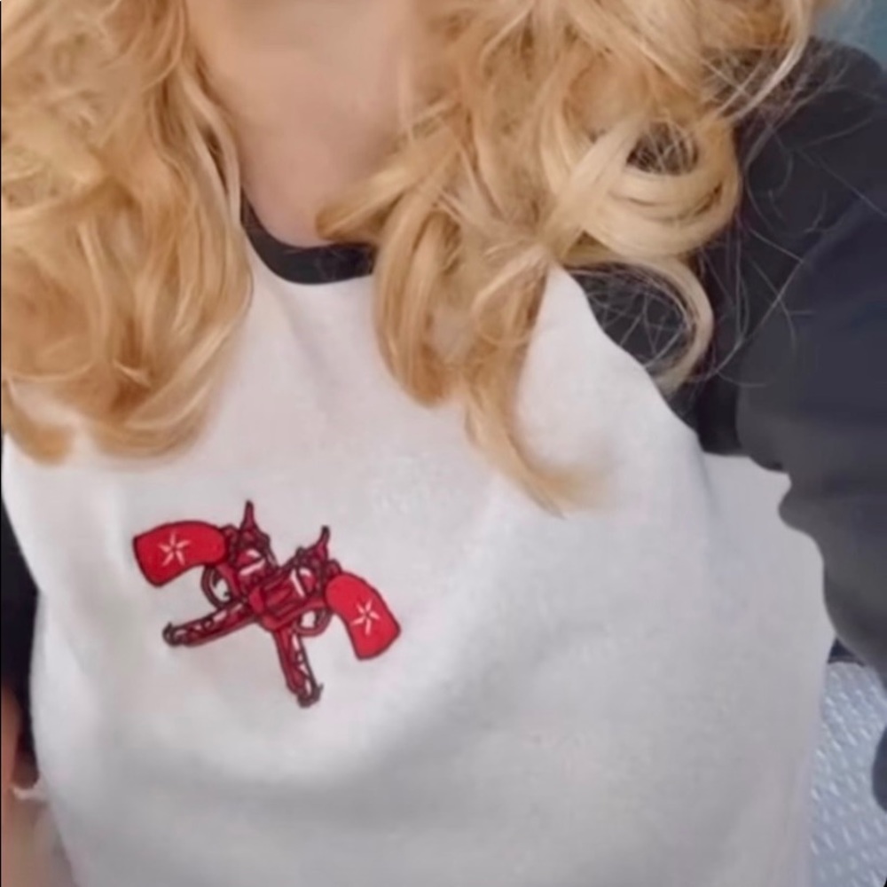 ISO WANT TO BUY LOOKING FOR IN SEARCH OF BRANDY BELLA AUSTIN PISTOL RAGLAN SHIRT